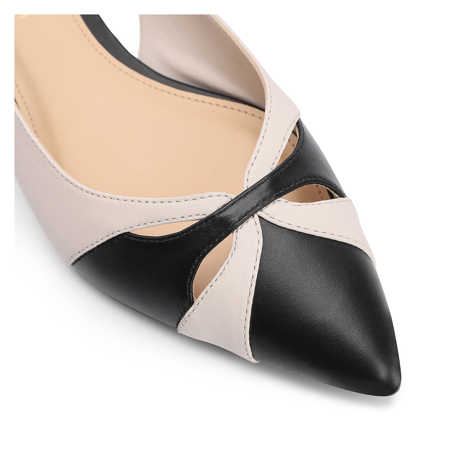 Sapatilha Couro Preto/Off White