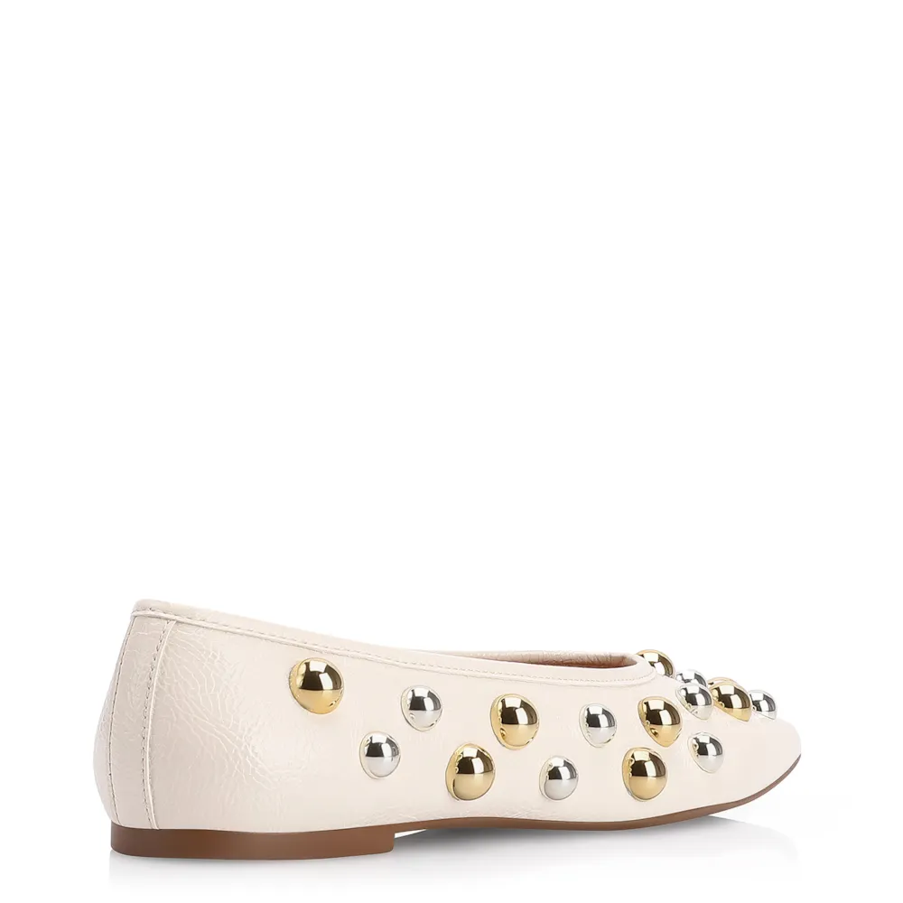 Sapatilha Esferas Verniz Off White - imagem 4