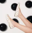 Sapatilha Esferas Verniz Off White - imagem 2