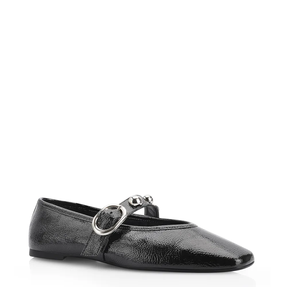 Sapatilha Esferas Verniz Preto Fivela