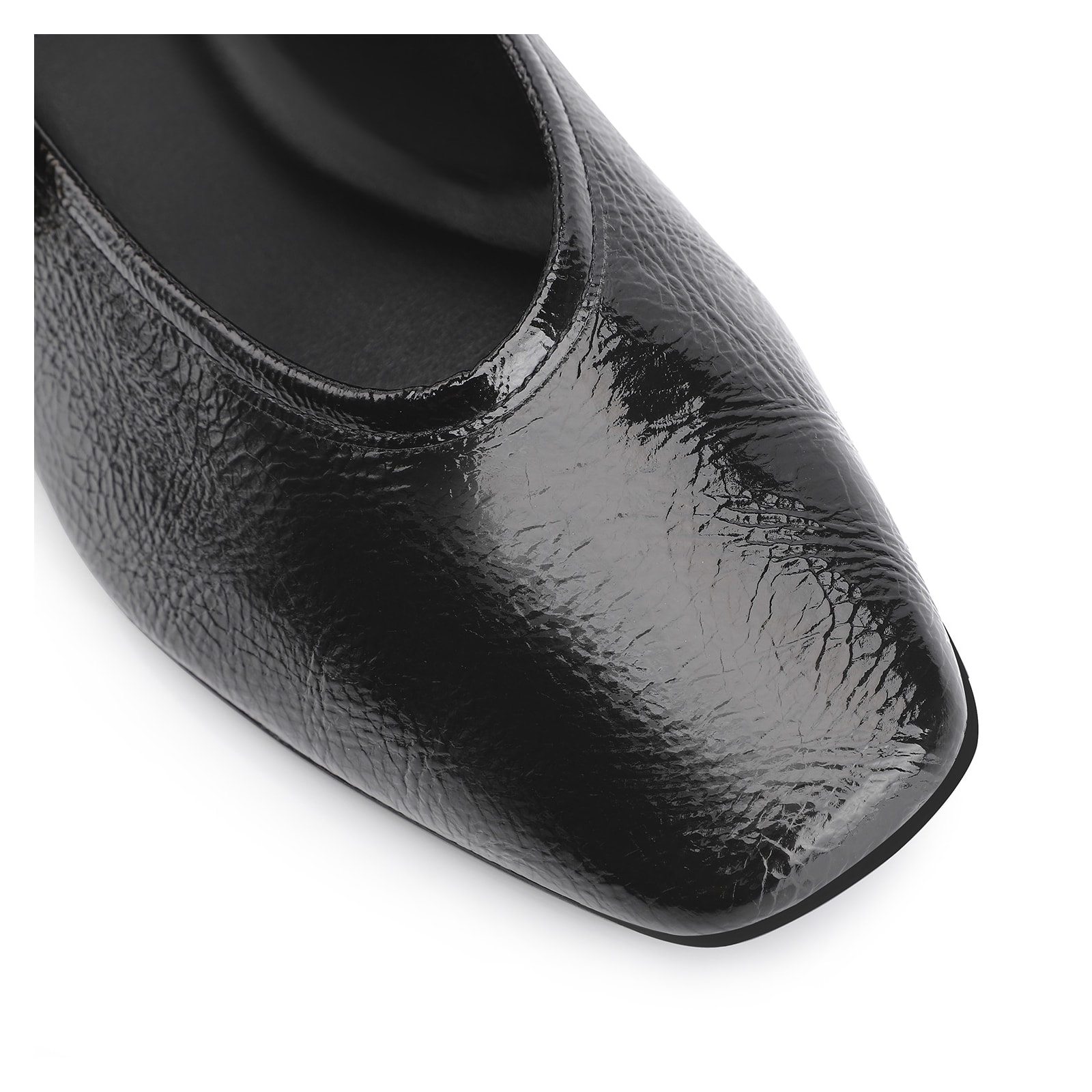 Sapatilha Esferas Verniz Preto Fivela