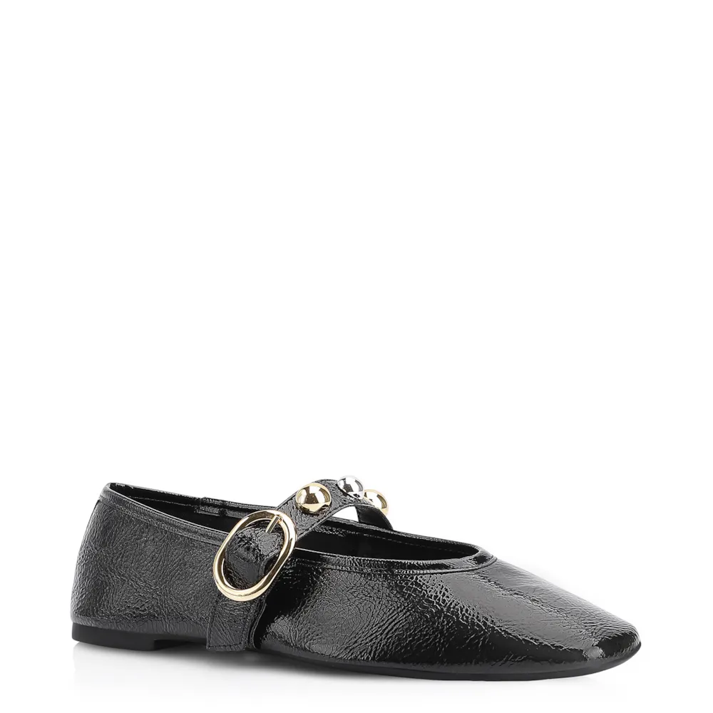 Sapatilha Esferas Verniz Preto Fivela