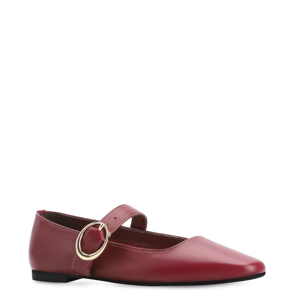 Sapatilha Fivela Couro Vermelho Cereja