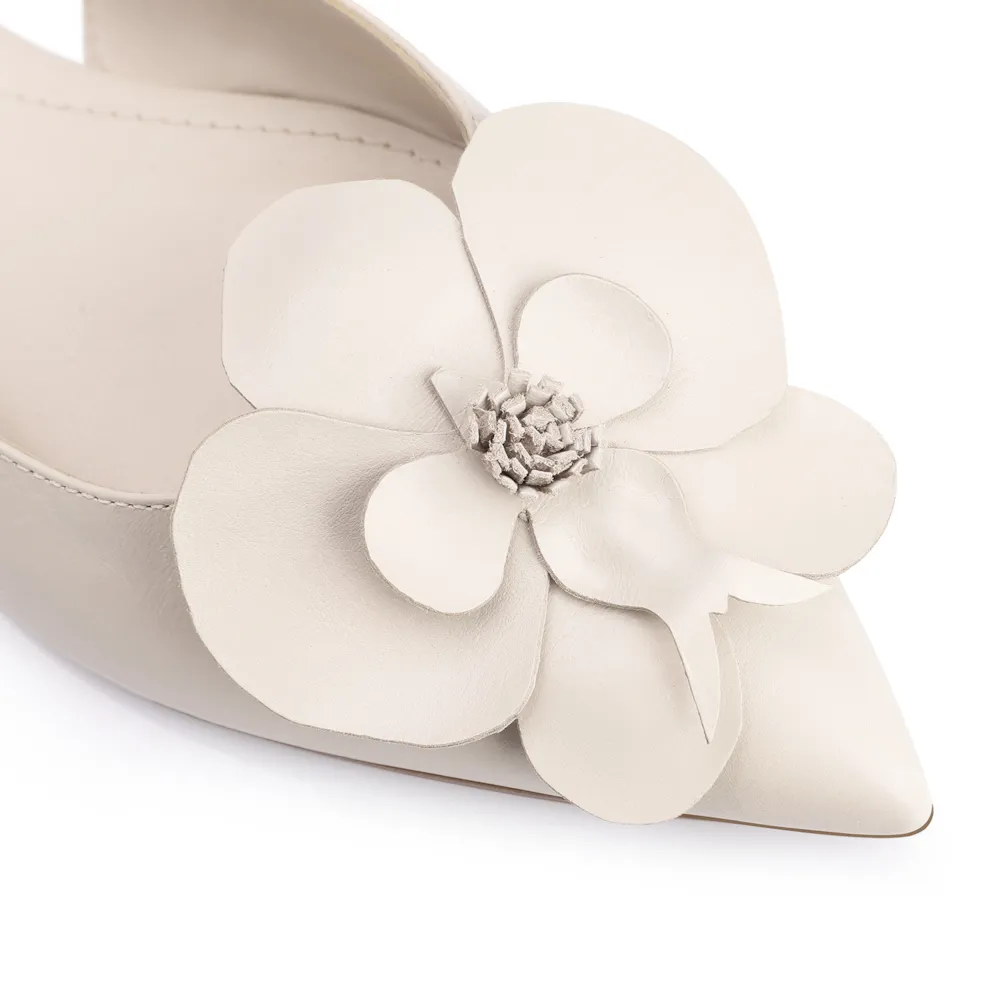 Sapatilha Flor Couro Off White - imagem 6