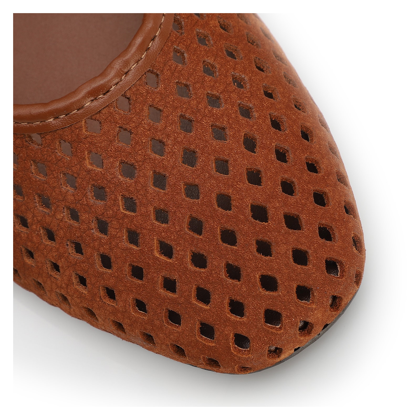 Sapatilha Marrom Claro Couro Nobuck Floater Perfuro Fivela