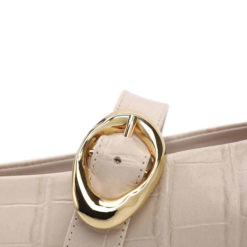 Sapatilha Off White Couro Croco Fivela Dourada - imagem 7