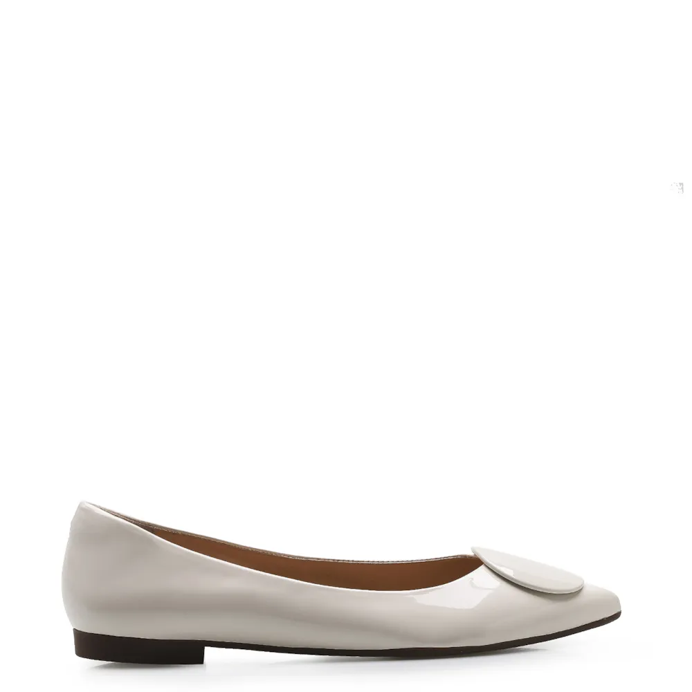 Sapatilha Verniz Off White - imagem 2