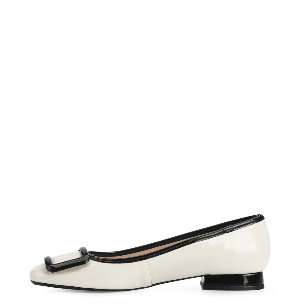 Sapatilha Verniz Off White/Preto - imagem 4