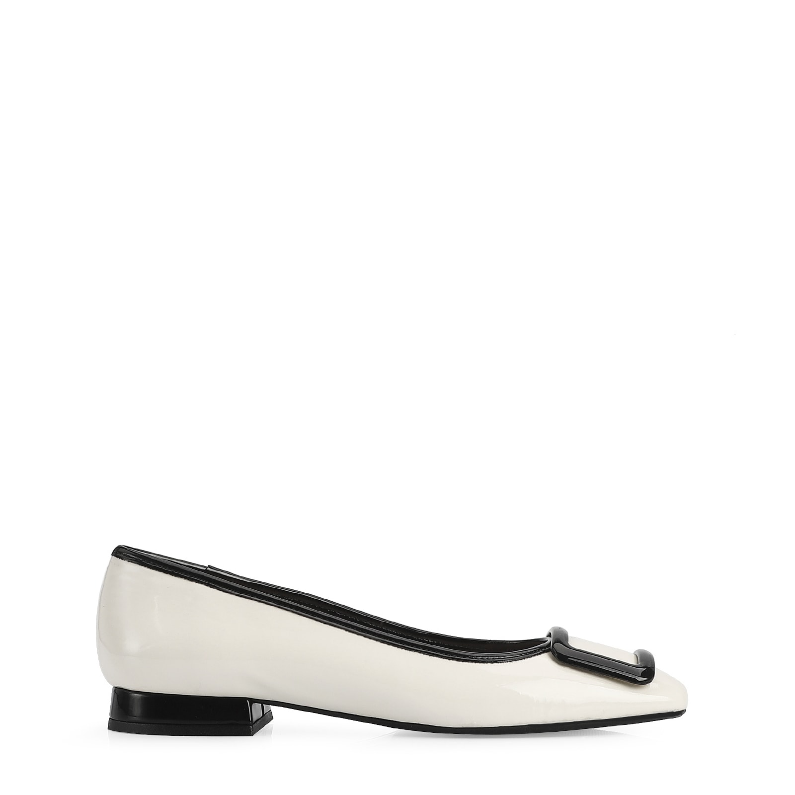 Sapatilha Verniz Off White/Preto