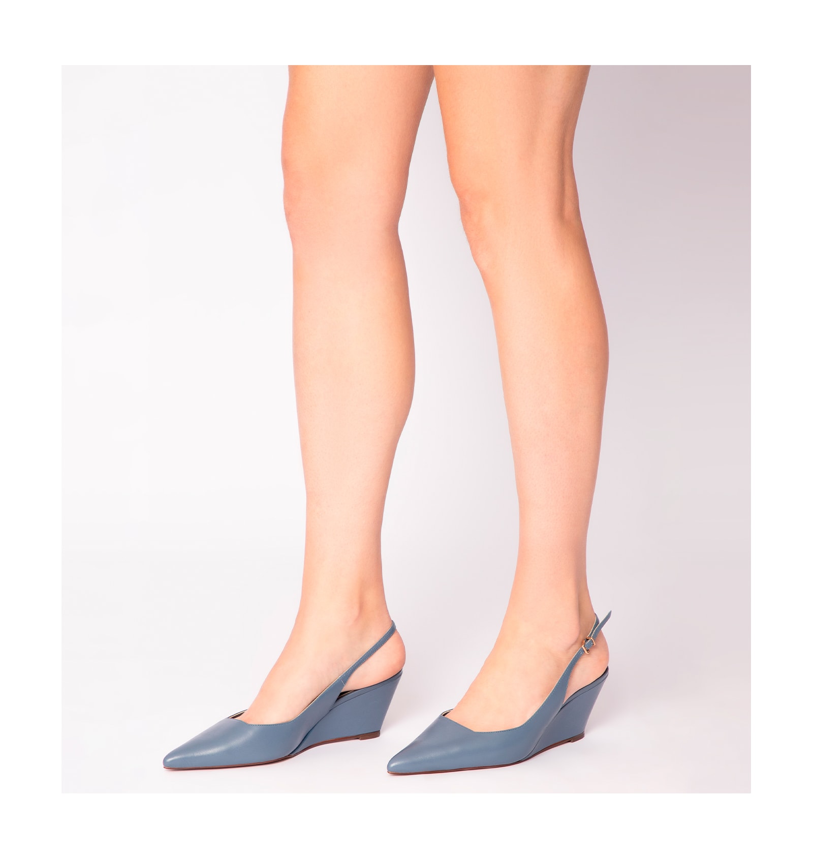 Scarpin Anabela Couro Azul