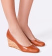 Scarpin Anabela Couro Caramelo - imagem 2