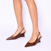 Scarpin Anabela Couro Marrom - imagem 2