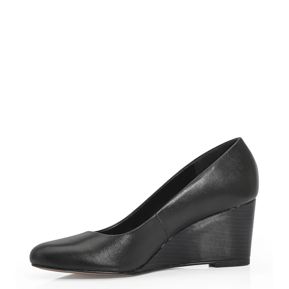 Scarpin Anabela Couro Preto - imagem 4