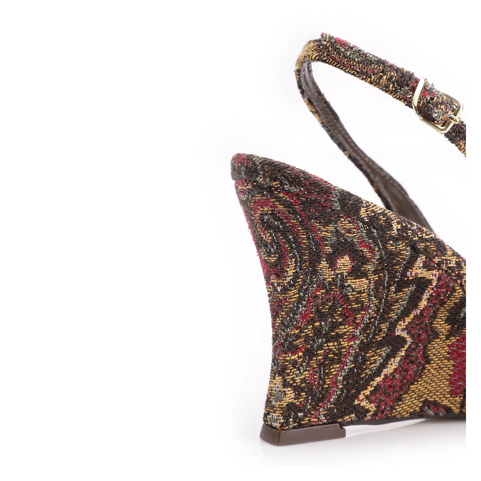 Scarpin Anabela Jacquard Paisley