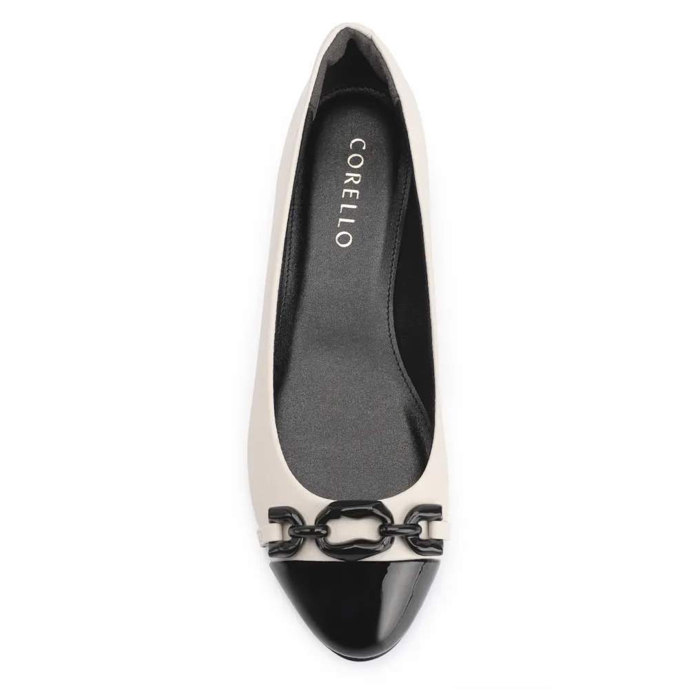 Scarpin Bridão Alt Off White/Verniz Preto - imagem 5