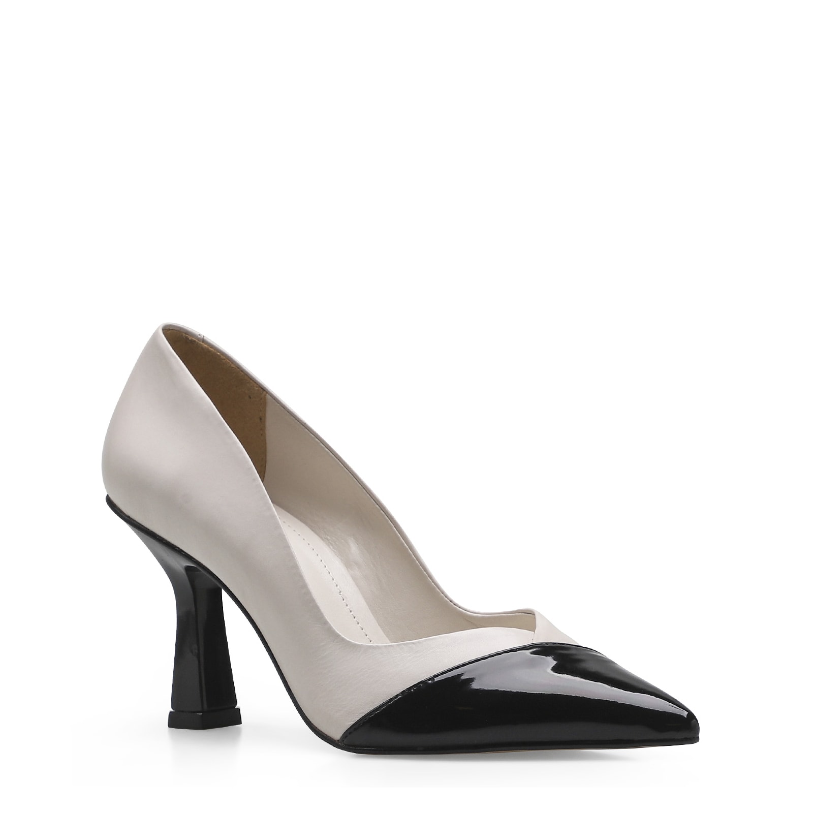 Scarpin Cecília Couro Off White/Verniz Preto