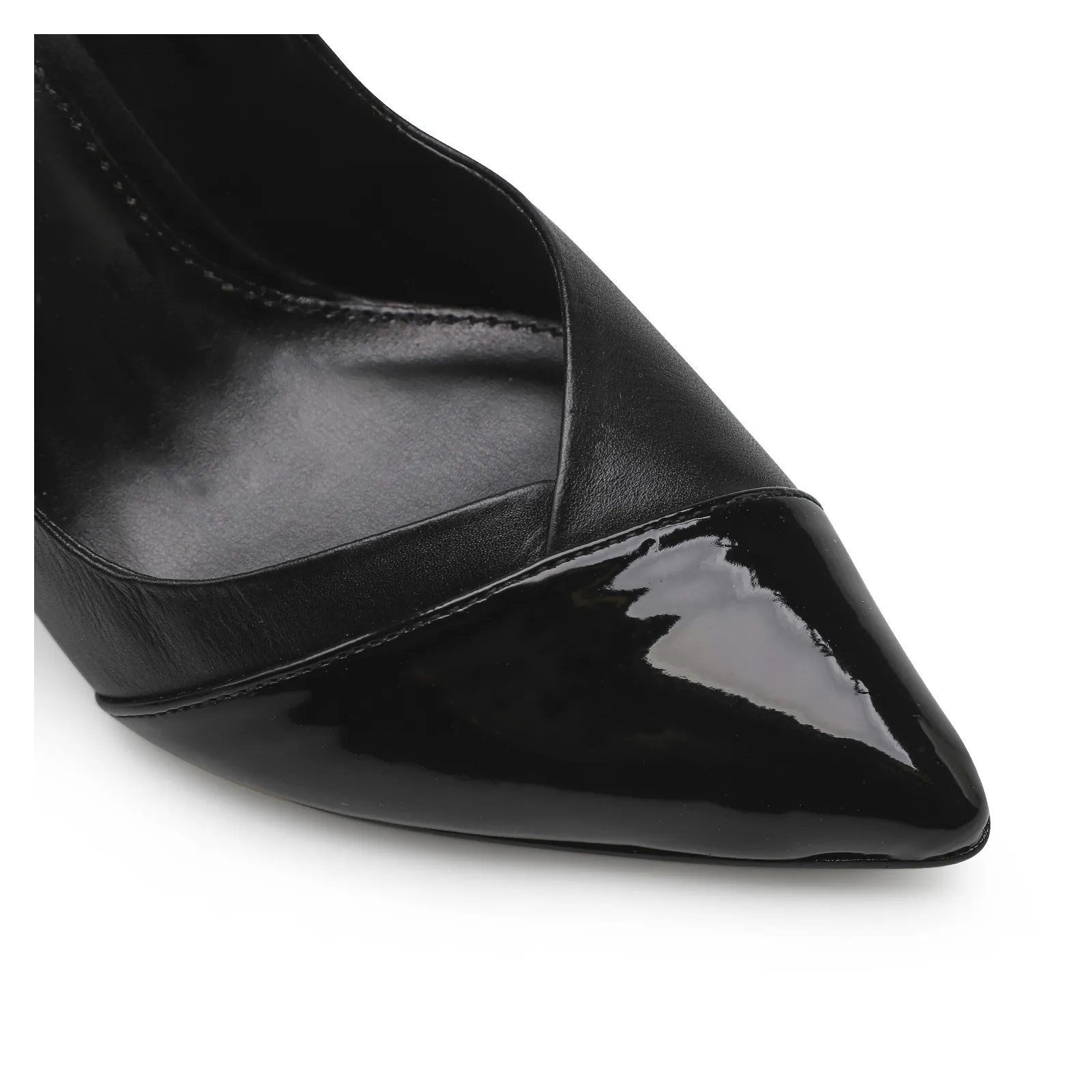 Scarpin Cecília Couro/Verniz Preto