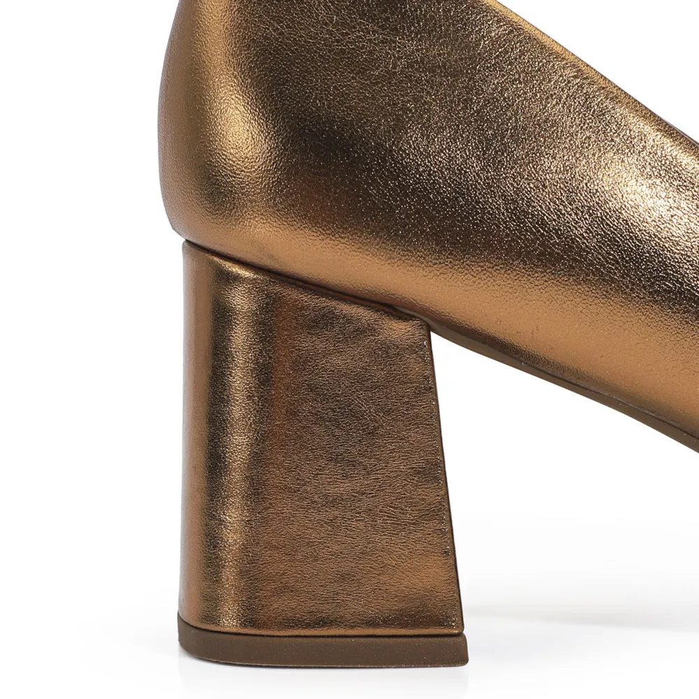 Scarpin Classic Couro Bronze - imagem 7