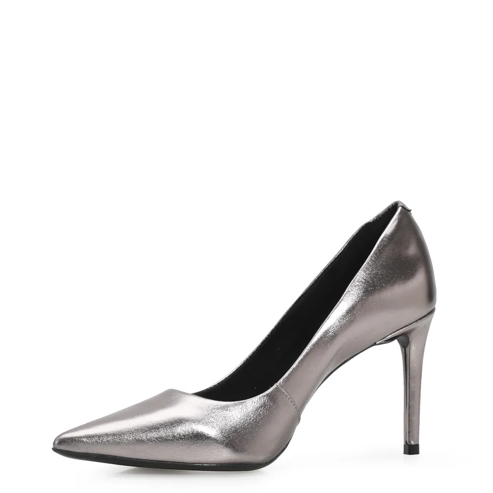 Scarpin Classic Couro Prata - imagem 4