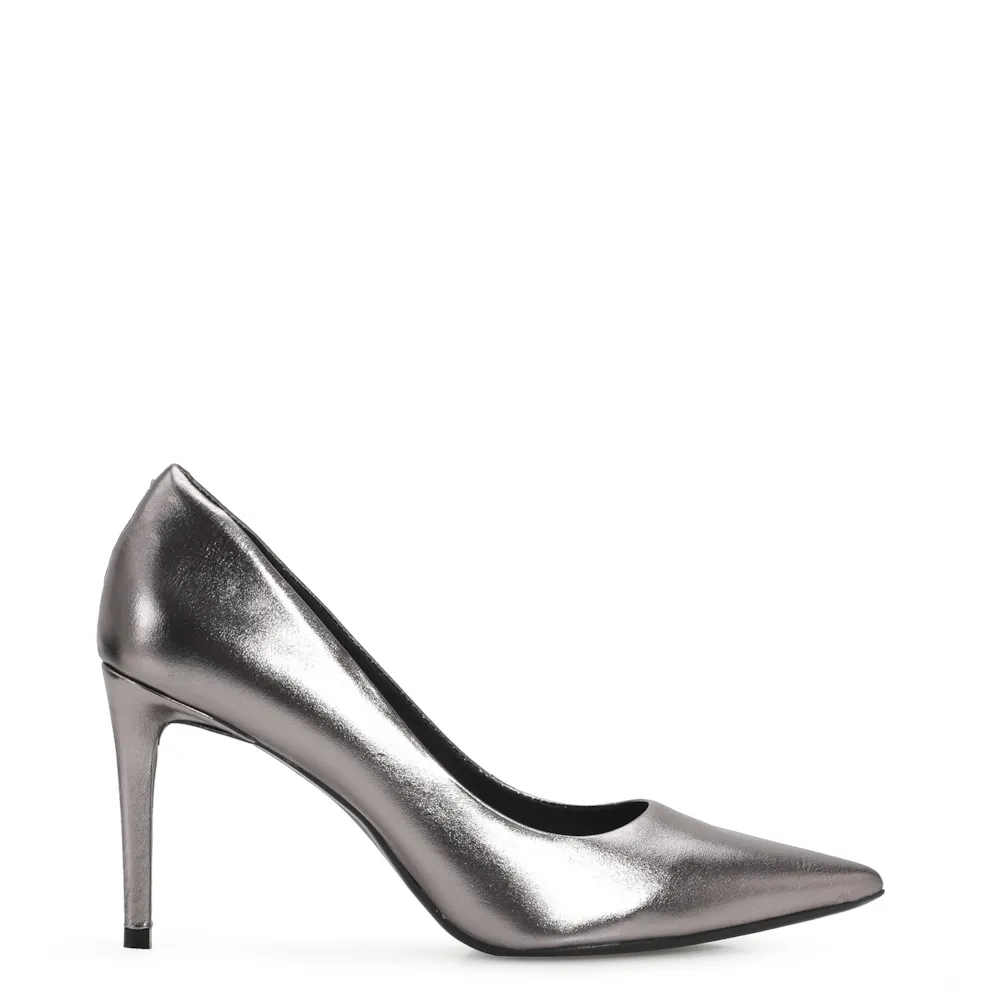 Scarpin Classic Couro Prata - imagem 2