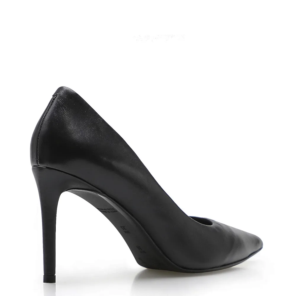 Scarpin Classic Couro Preto - imagem 4