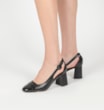 Scarpin Classic Couro Preto - imagem 2