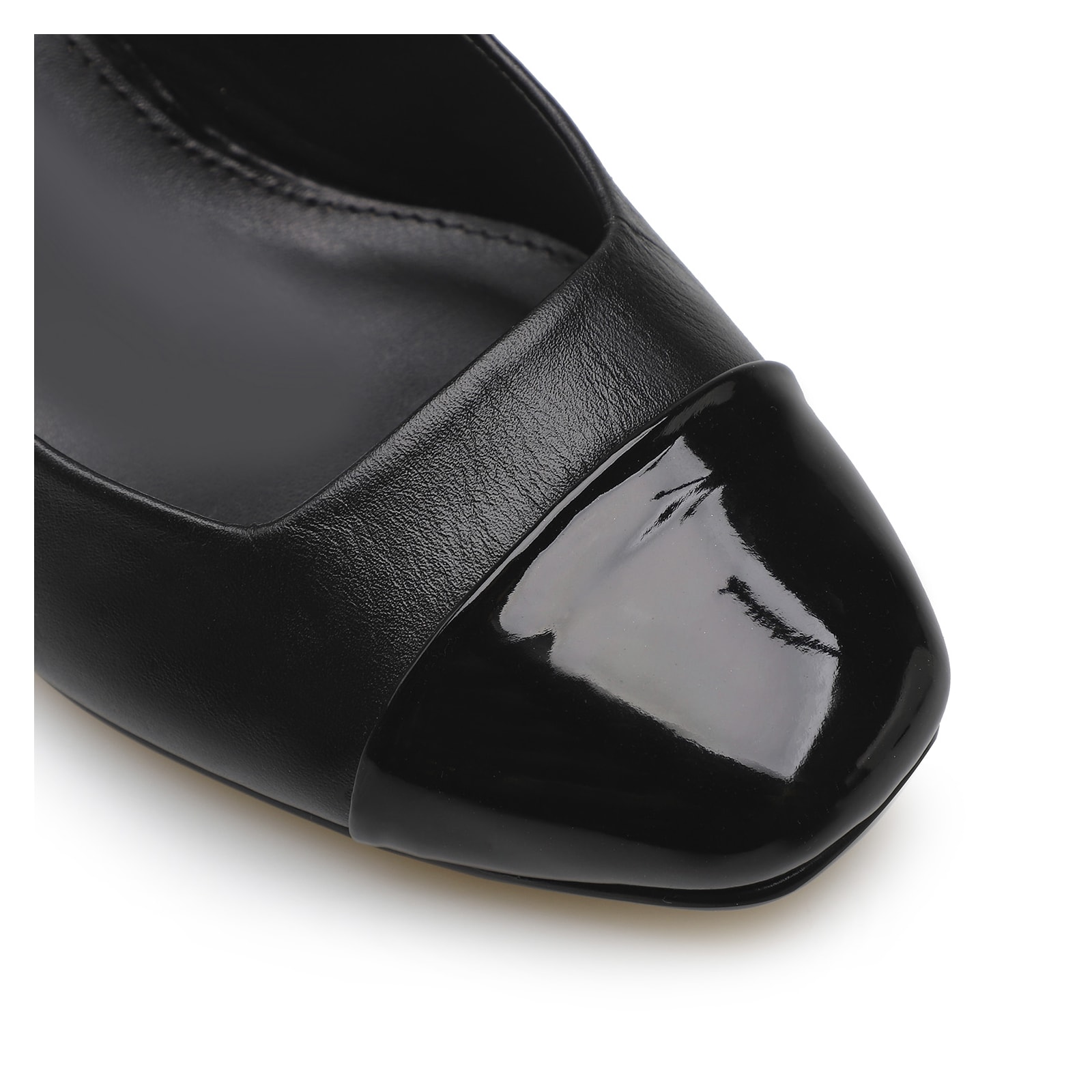 Scarpin Classic Couro Preto