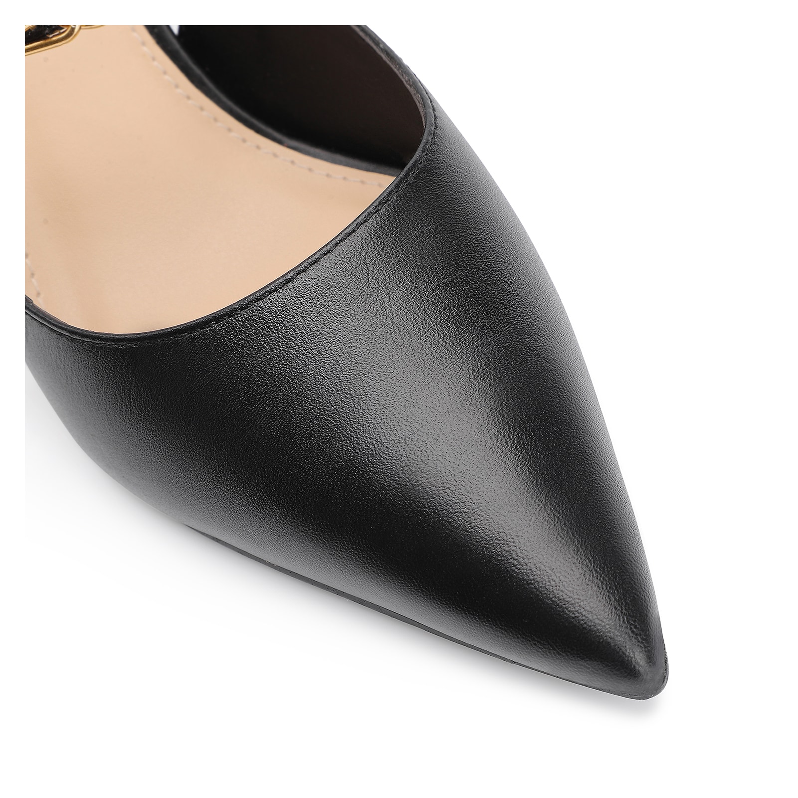 Scarpin Correntes Couro Preto