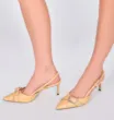 Scarpin Couro Amarelo - imagem 2