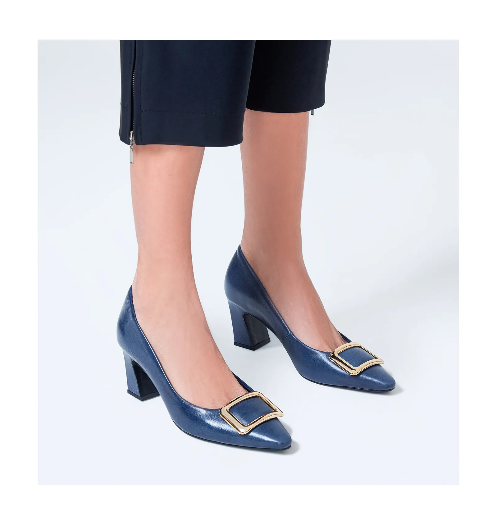 Scarpin Couro Azul