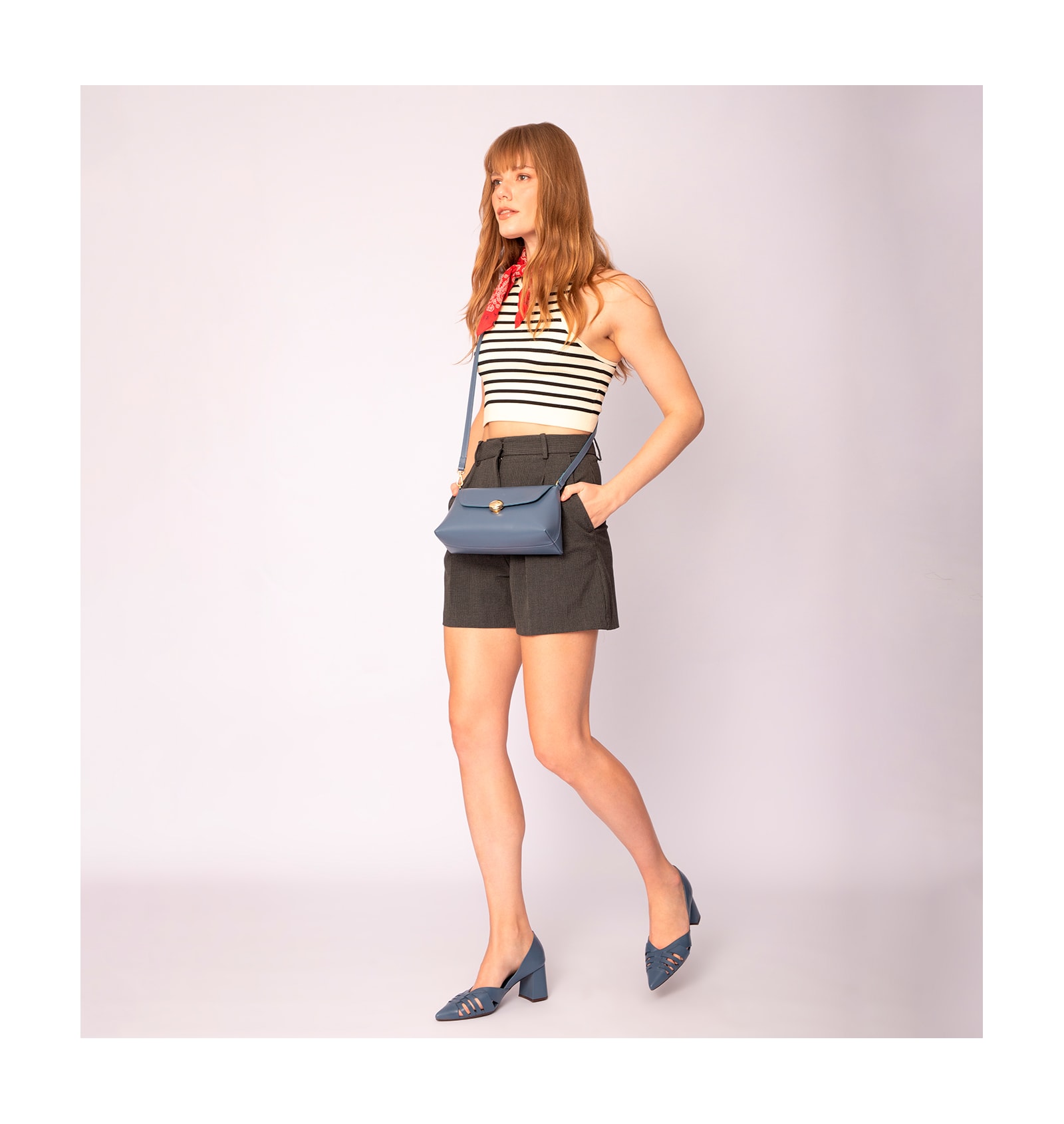 Scarpin Couro Azul