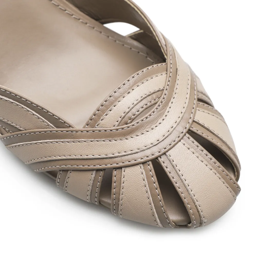 Scarpin Couro Bege - imagem 6