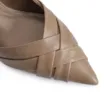 Scarpin Couro Bege - imagem 6