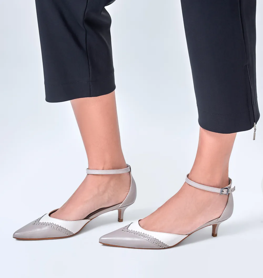 Scarpin Couro Bege - imagem 2