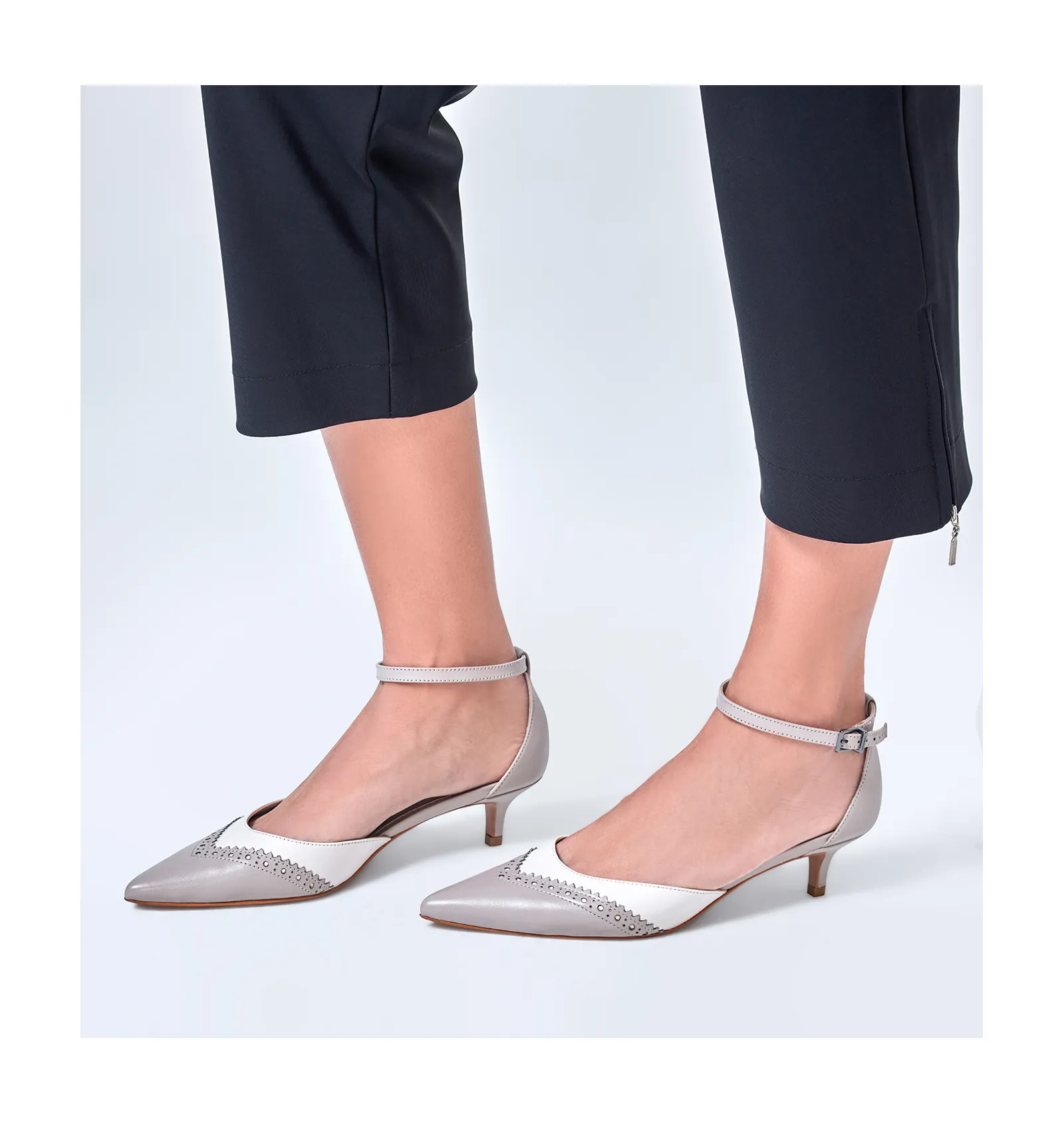 Scarpin Couro Bege