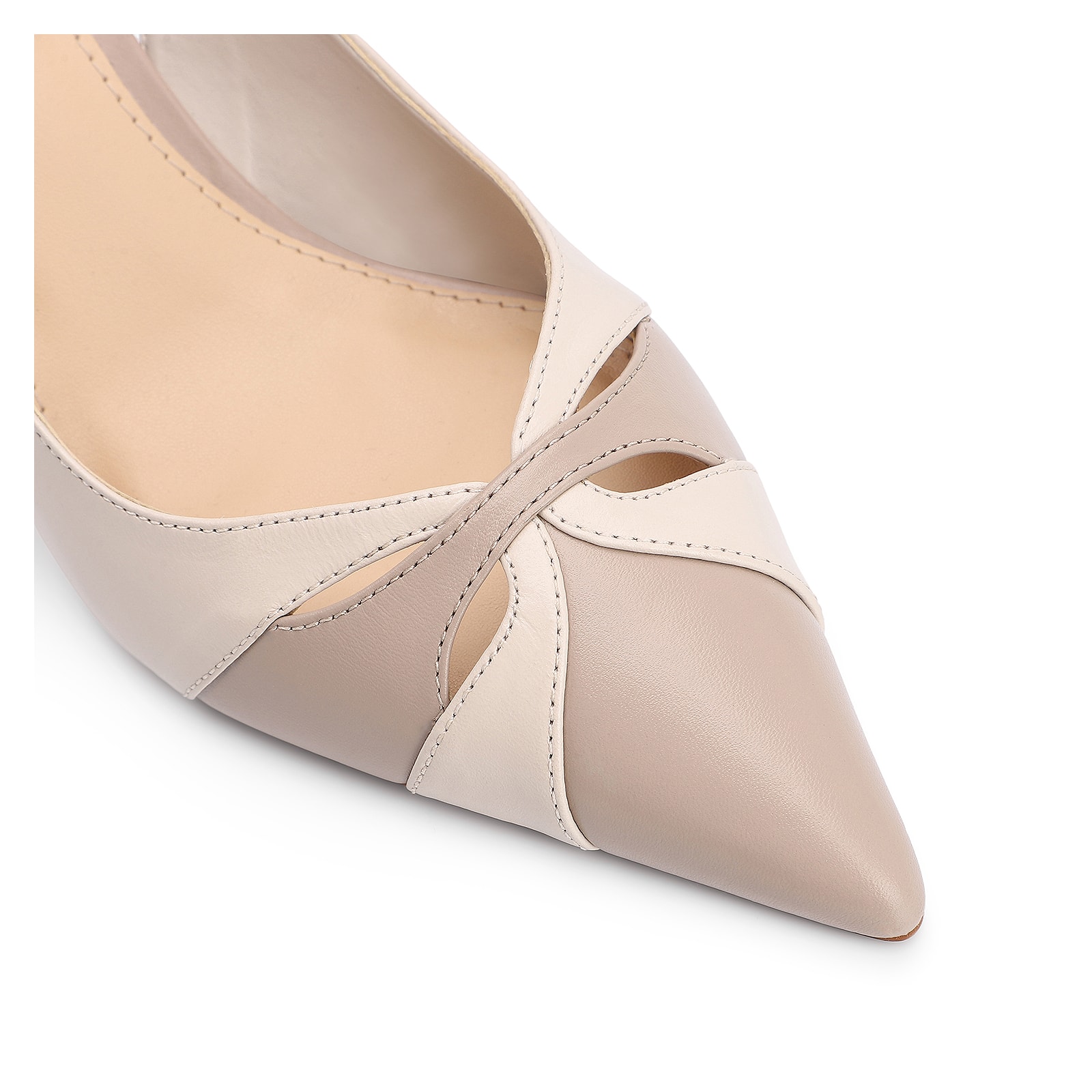 Scarpin Couro Bege/Off White