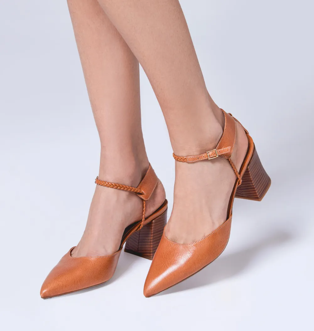 Scarpin Couro Caramelo - imagem 2