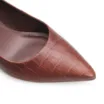 Scarpin Couro Croco Marrom - imagem 6