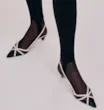 Scarpin Couro Lezard Preto/Couro Off White - imagem 2