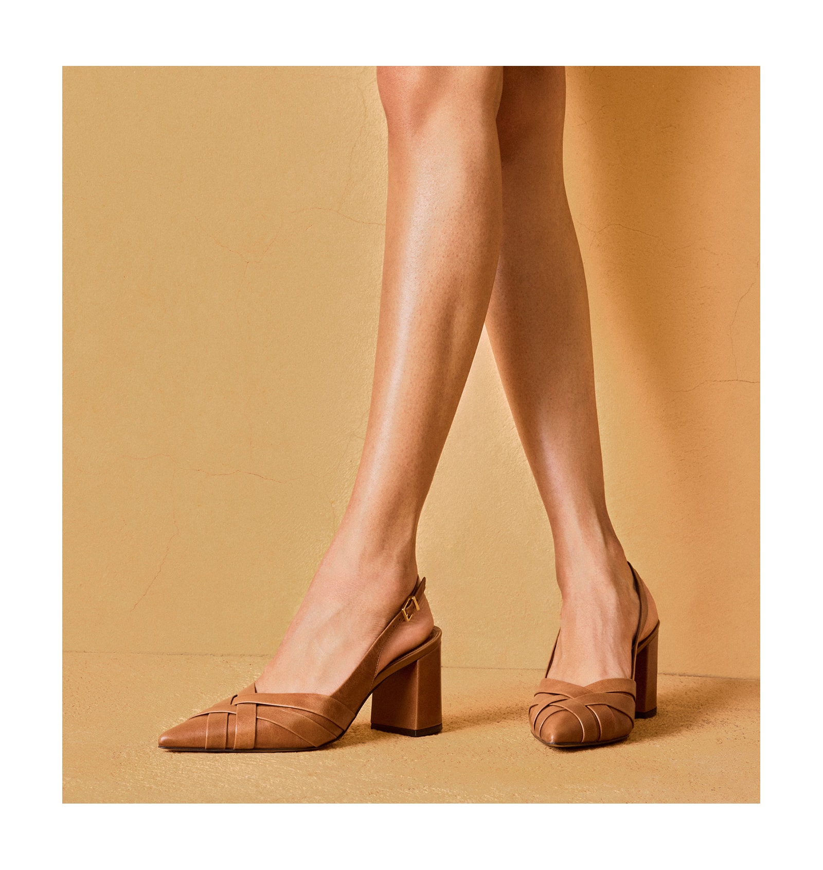 Scarpin Couro Marrom