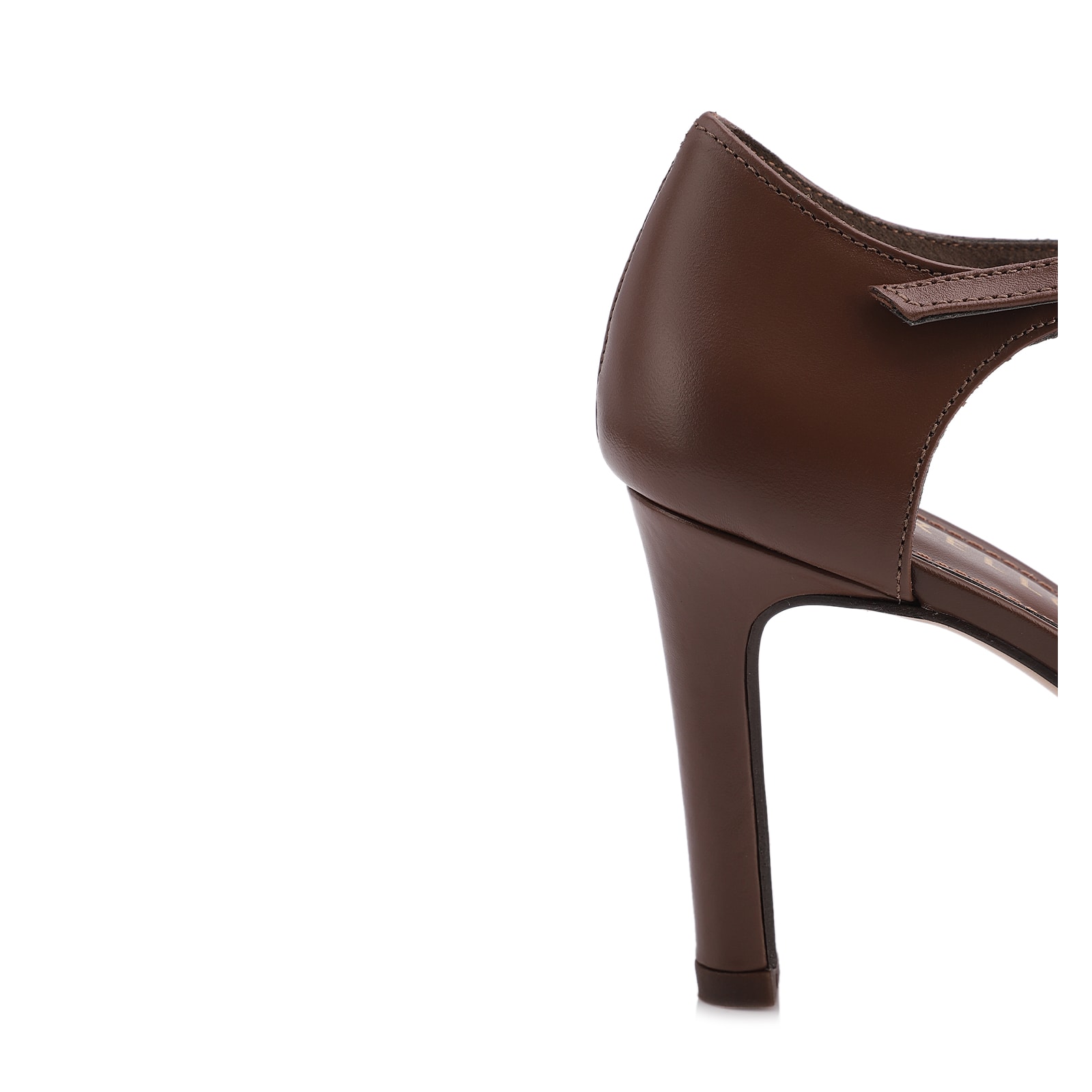 Scarpin Couro Marrom