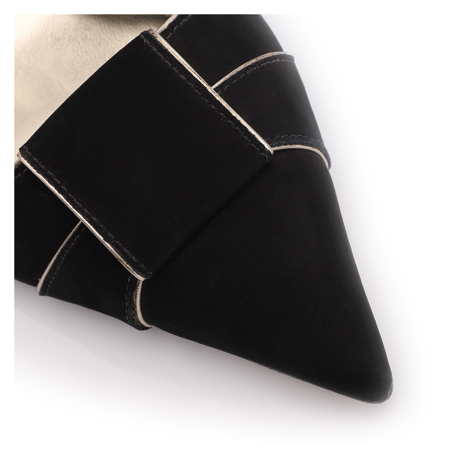 Scarpin Couro Nobuck Preto