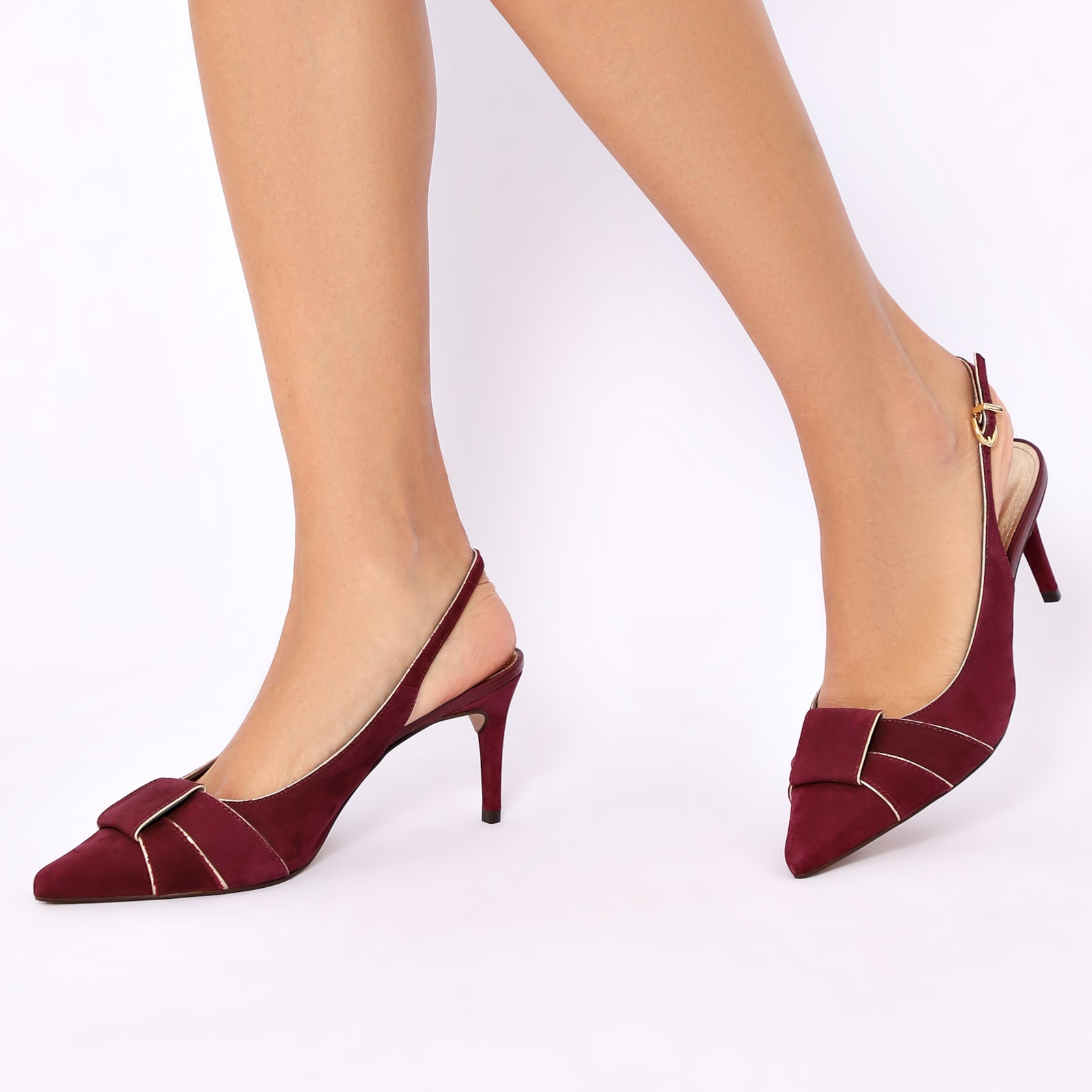 Scarpin Couro Nobuck Vinho