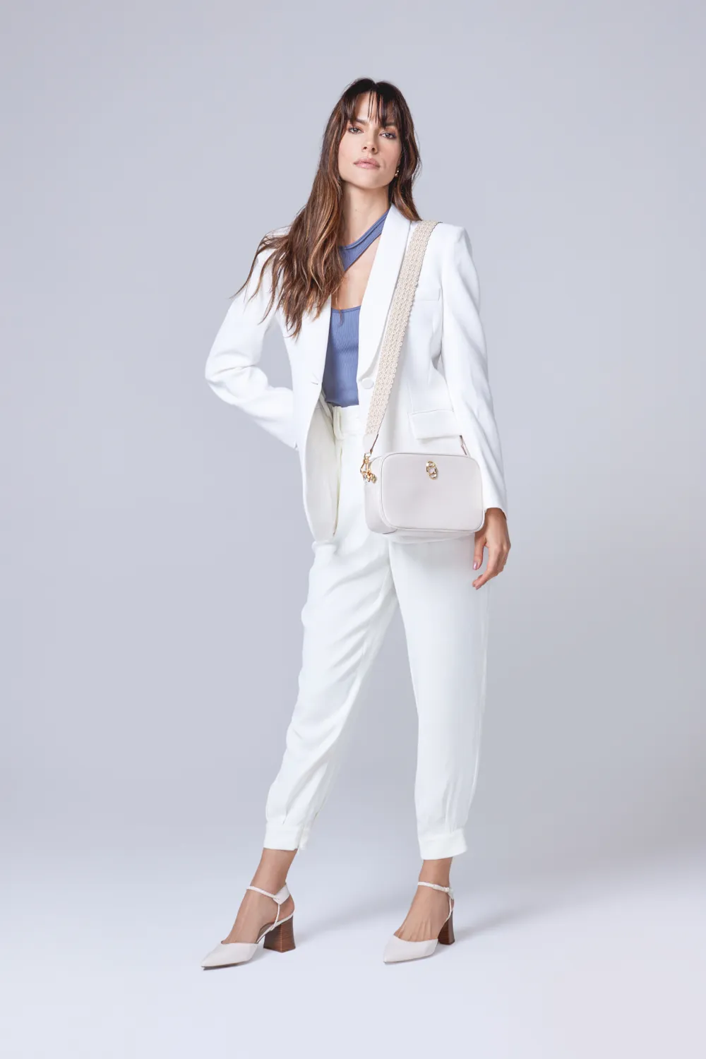 Scarpin Couro Off White - imagem 9