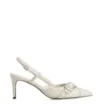 Scarpin Couro Off White - imagem 3