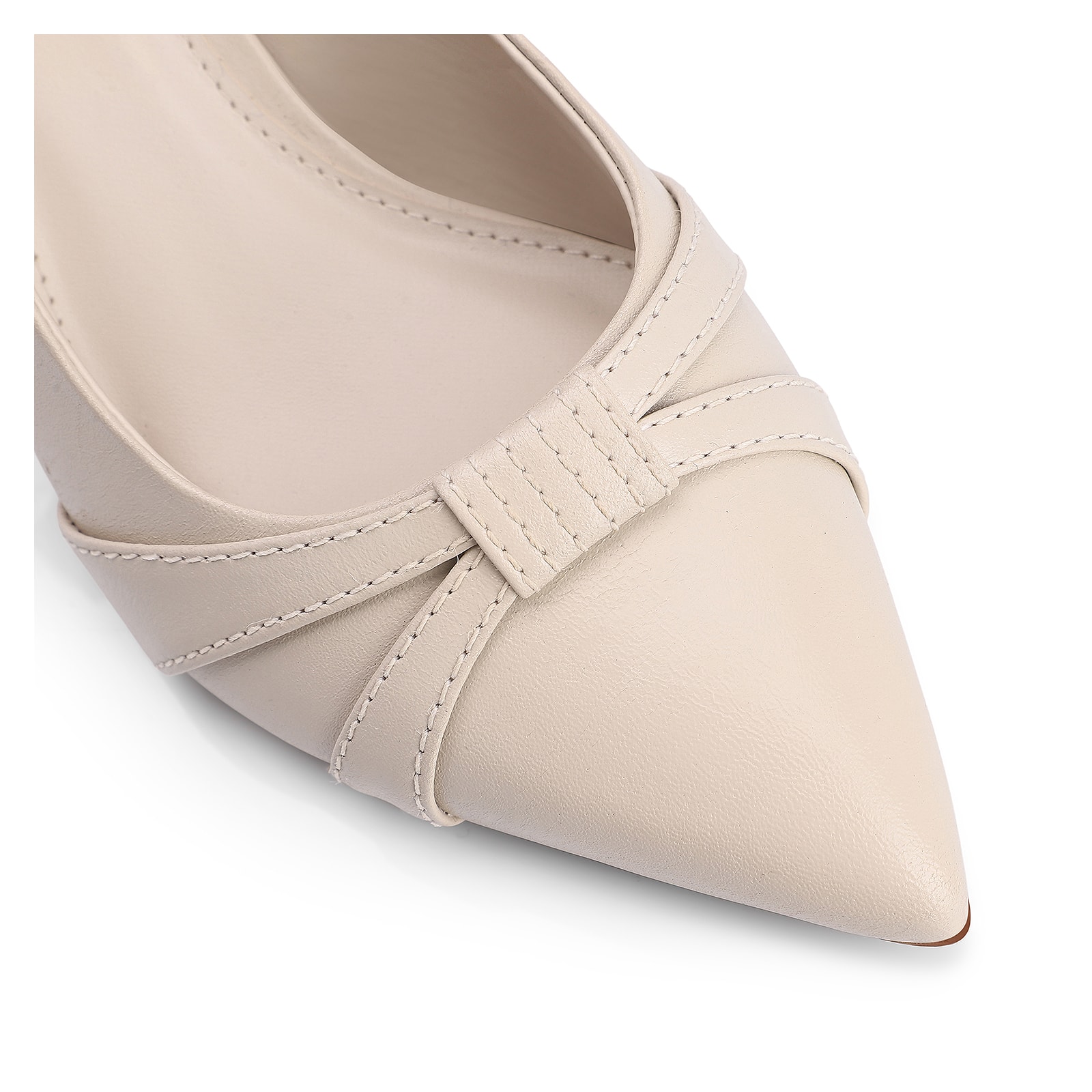 Scarpin Couro Off White