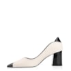 Scarpin Couro Off White/Verniz Preto - imagem 4