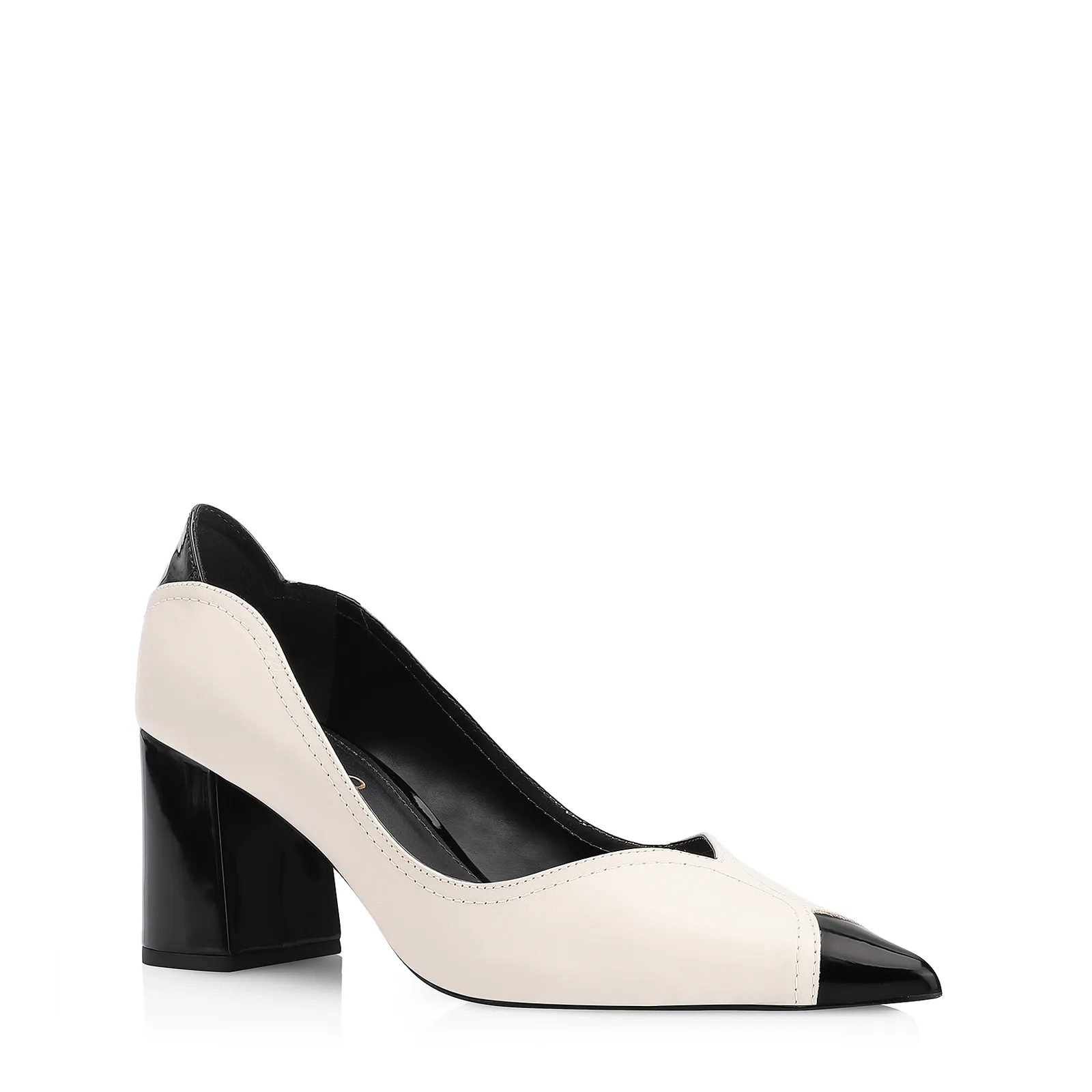 Scarpin Couro Off White/Verniz Preto