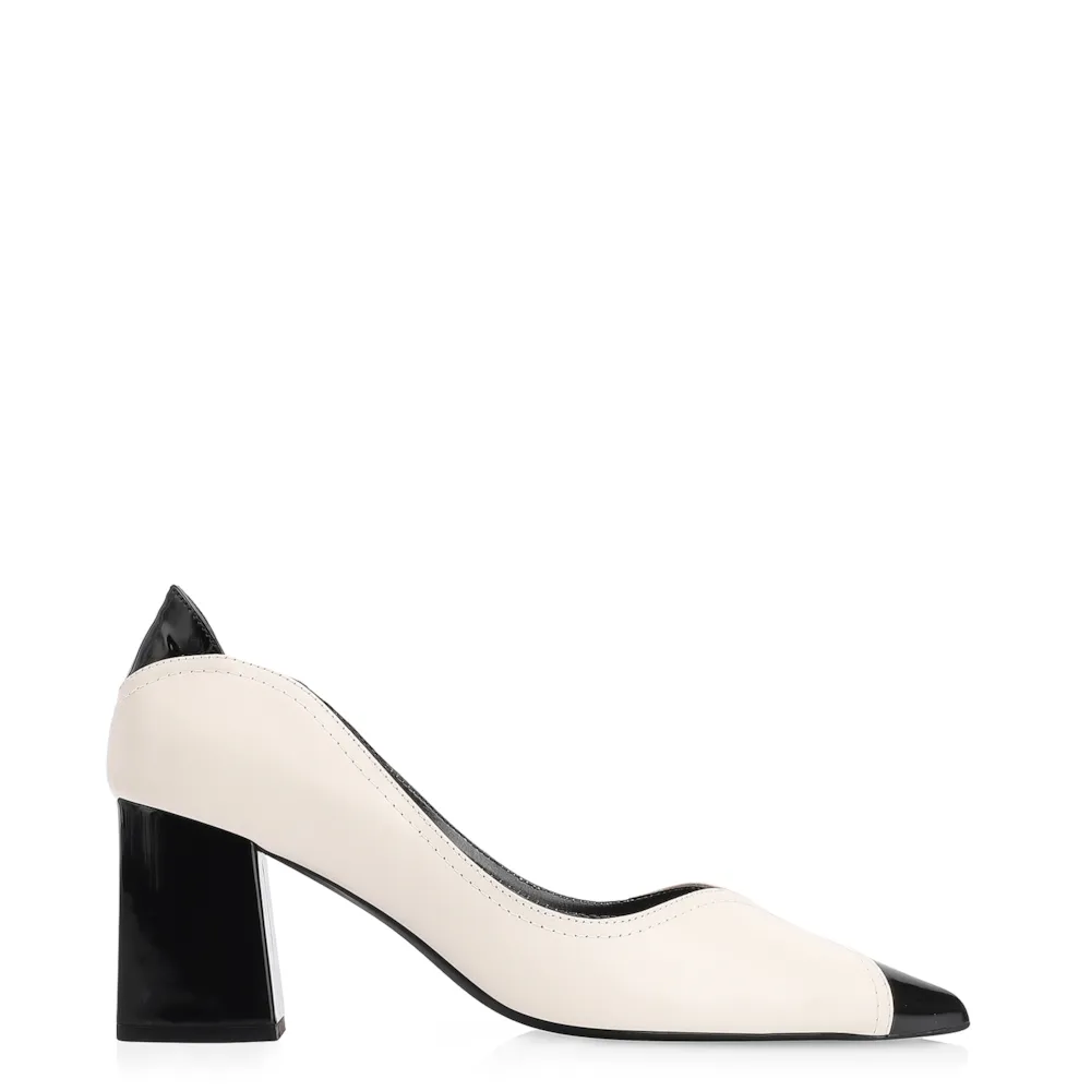 Scarpin Couro Off White/Verniz Preto - imagem 2