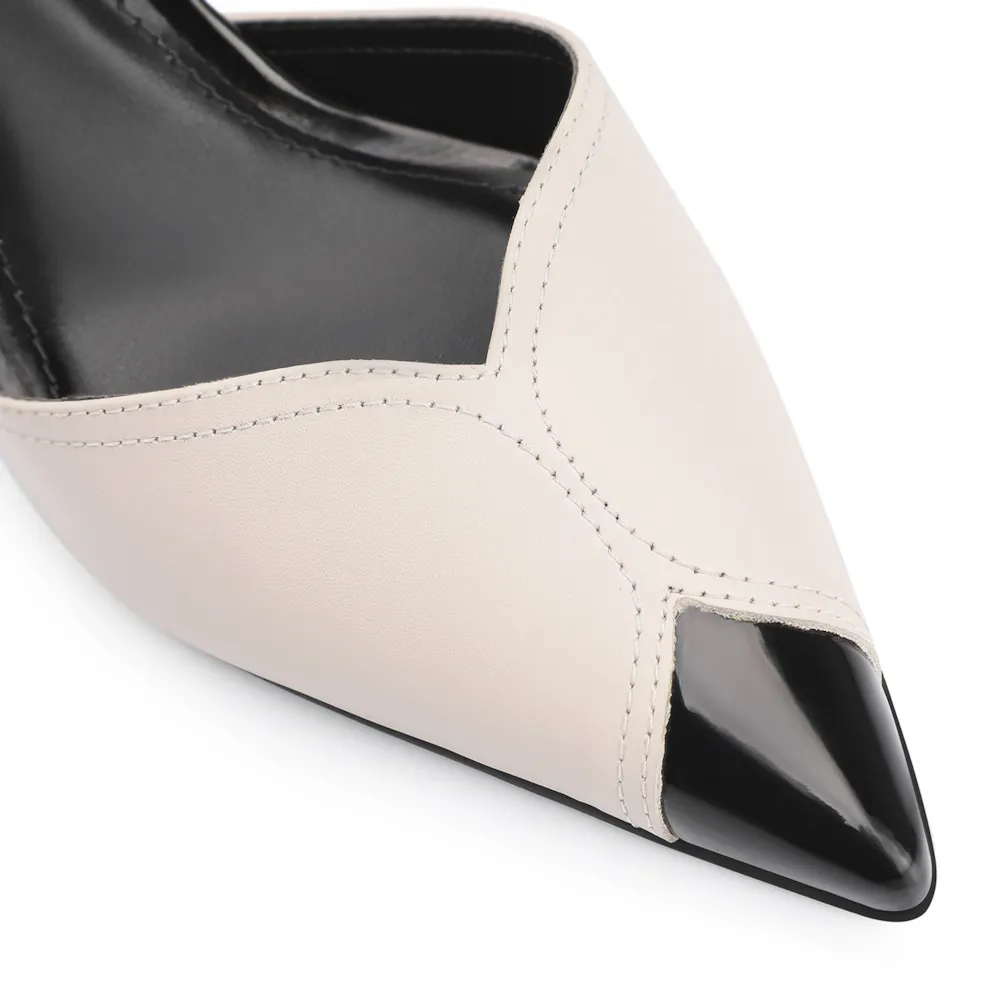 Scarpin Couro Off White/Verniz Preto - imagem 7